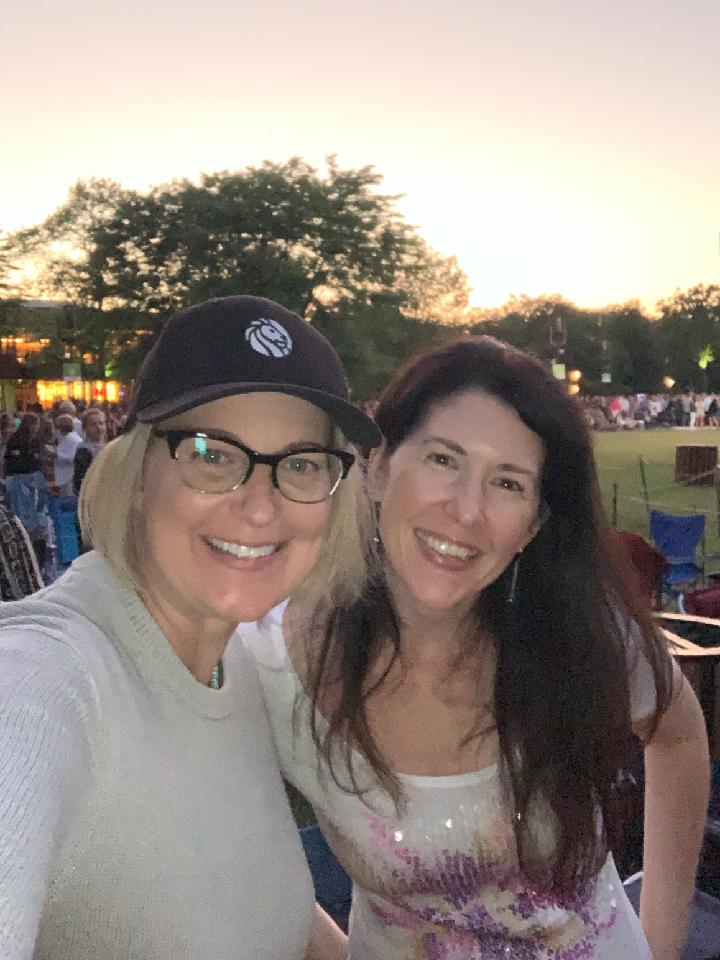 cstoll0307's tweet photo. Lovely Ravina night w/ good friends. #DancingQueens https://t.co/XopXdCZRog