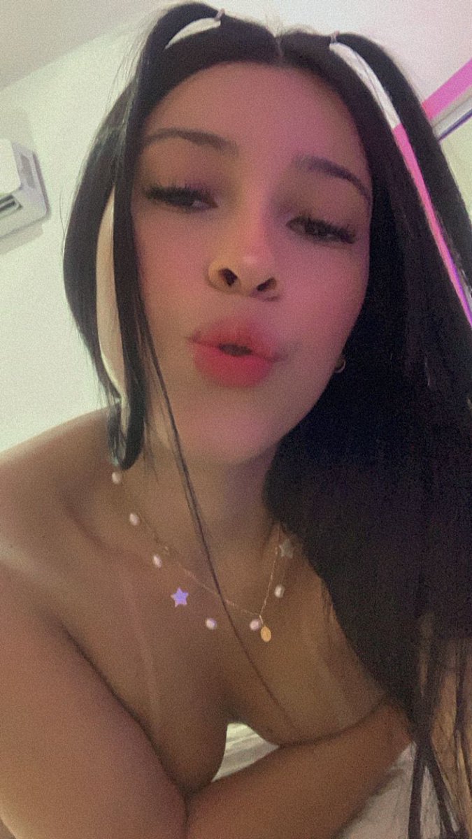 SexyKendall2's tweet photo. Give me your delicious cock Daddy 😈🔥

RUN AND SEE ME HERE 👇
💕 https://t.co/1RUD5EoTm6
💕 https://t.co/T8y85nvxbM
💕 https://t.co/lMk9MORdyD

@wixxbold @Teacher_JuanMan @johnboyt_2 @fans_apolonia @LeleYoukou @Ricardo89972962 @Elsanto5673 @CamGirlsLatinas @CMP_4U @johnboyt_2 https://t.co/cHAnSRze5K