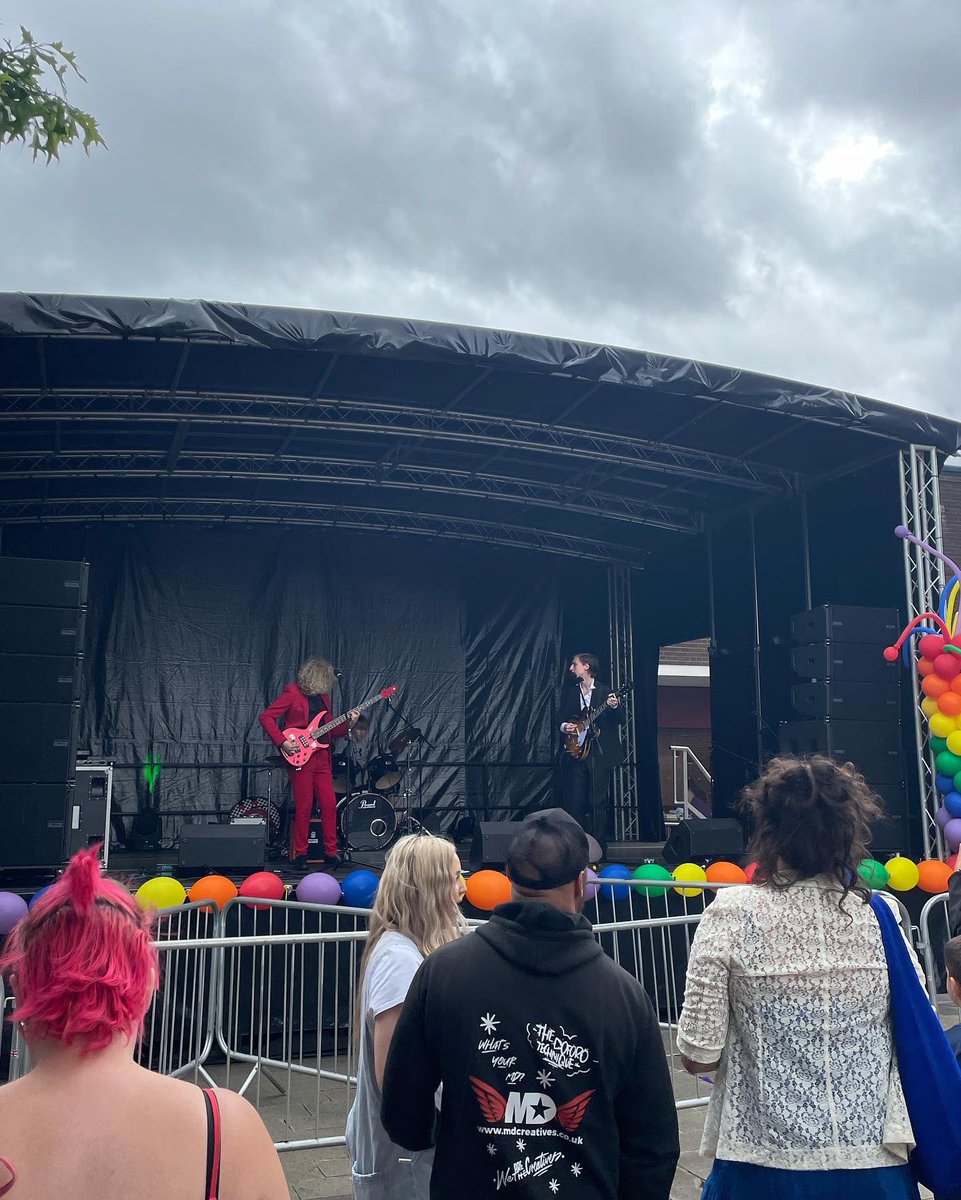 More from today 🎸🎸

#liverpoolband #pride #rainhill #sthelens