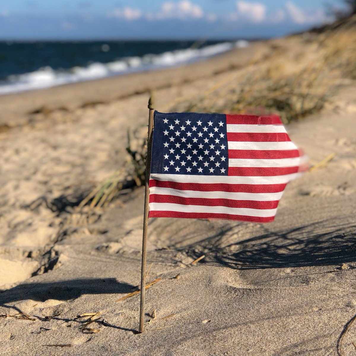 There's no better place to spend the 4th of July weekend than on the beach!

#proactivevacations #holdenbeachnc #holdenbeachnorthcarolina #discovercarolinas #visitnc #ncbeaches #northcarolinabeaches #beachvacation #ncbeachvacation #holdenbeachvacation  #beachlife
