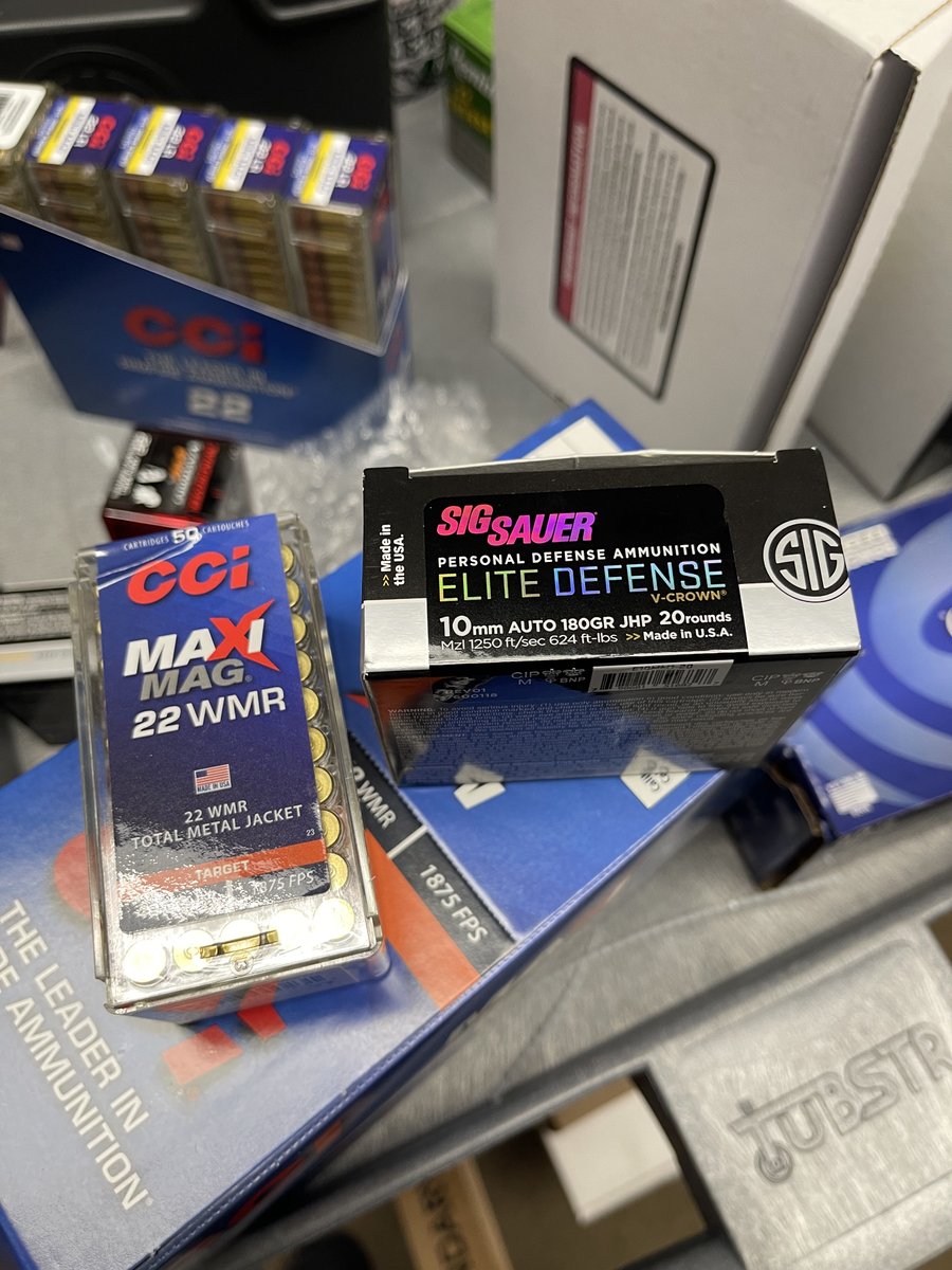 SumnerGunSupply's tweet photo. Two very popular calibers these days. We’ve got ‘em! 🙌👏🏻
#22magnum #22mag #10mm #sigsauerelitedefense #hollowpoints #maximag #cci #22wmr #ammo #ammunition #ammoinstock #sgs #gunrange #gunstore https://t.co/VHOVsZCOvc
