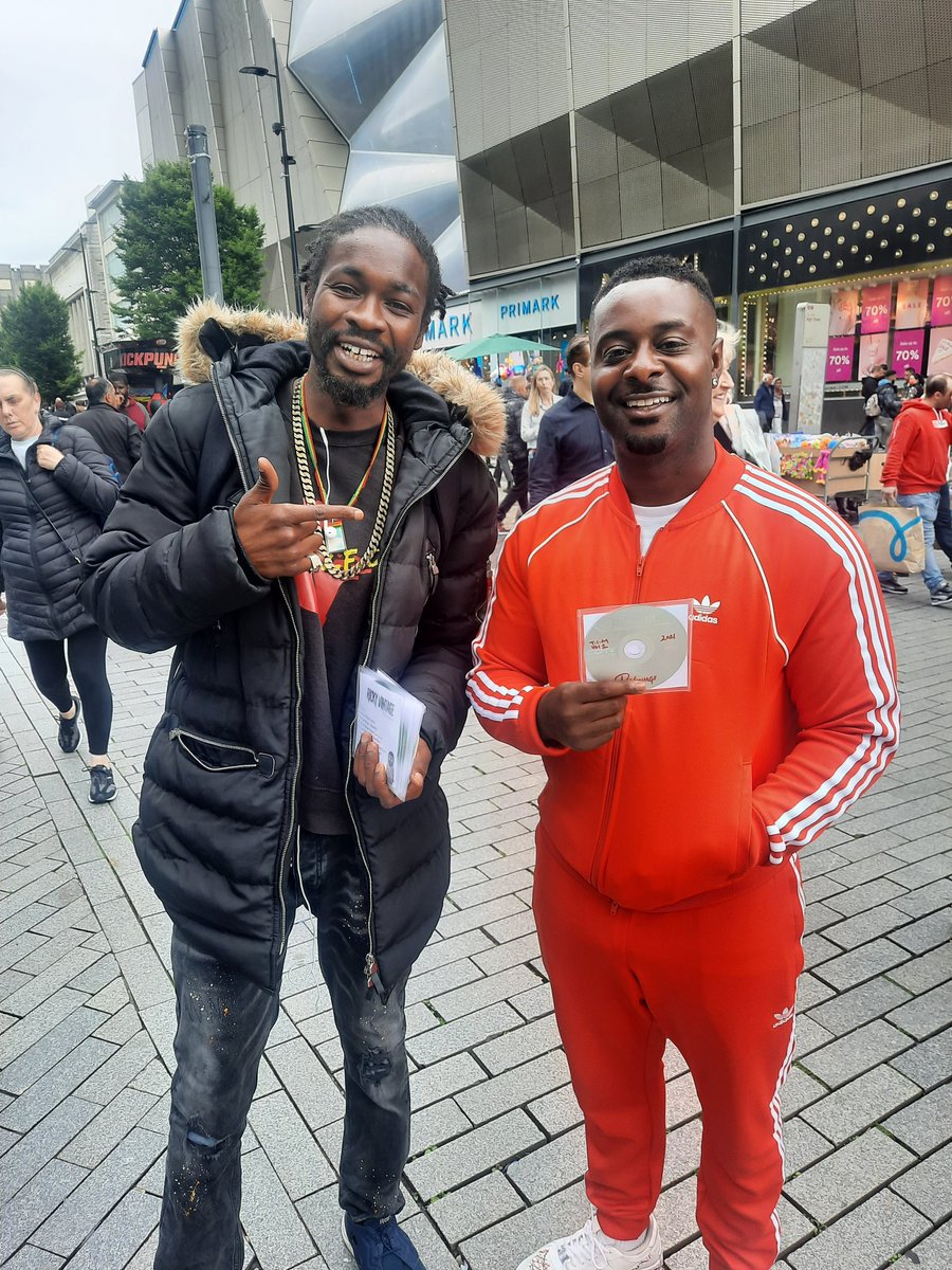 RickyVintage0121 (@rickyvintage1) on Twitter photo Guess who come to #Birmingham and supported my 1st EVER Mixtape <a href="/lvgeneral1/">officiallvgeneral</a> #London Guess who come to #Birmingham and supported my 1st EVER Mixtape <a href="/lvgeneral1/">officiallvgeneral</a> #London