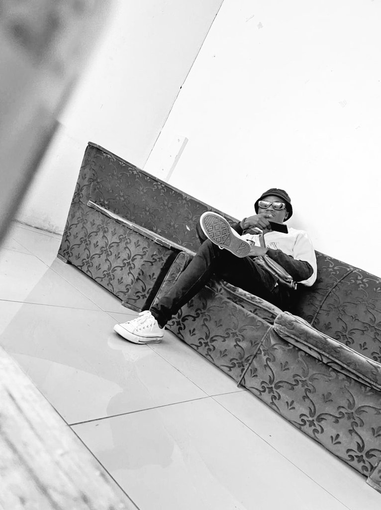 SIBABALWE MAQHUBELA (@bhazzarxa) on Twitter photo 