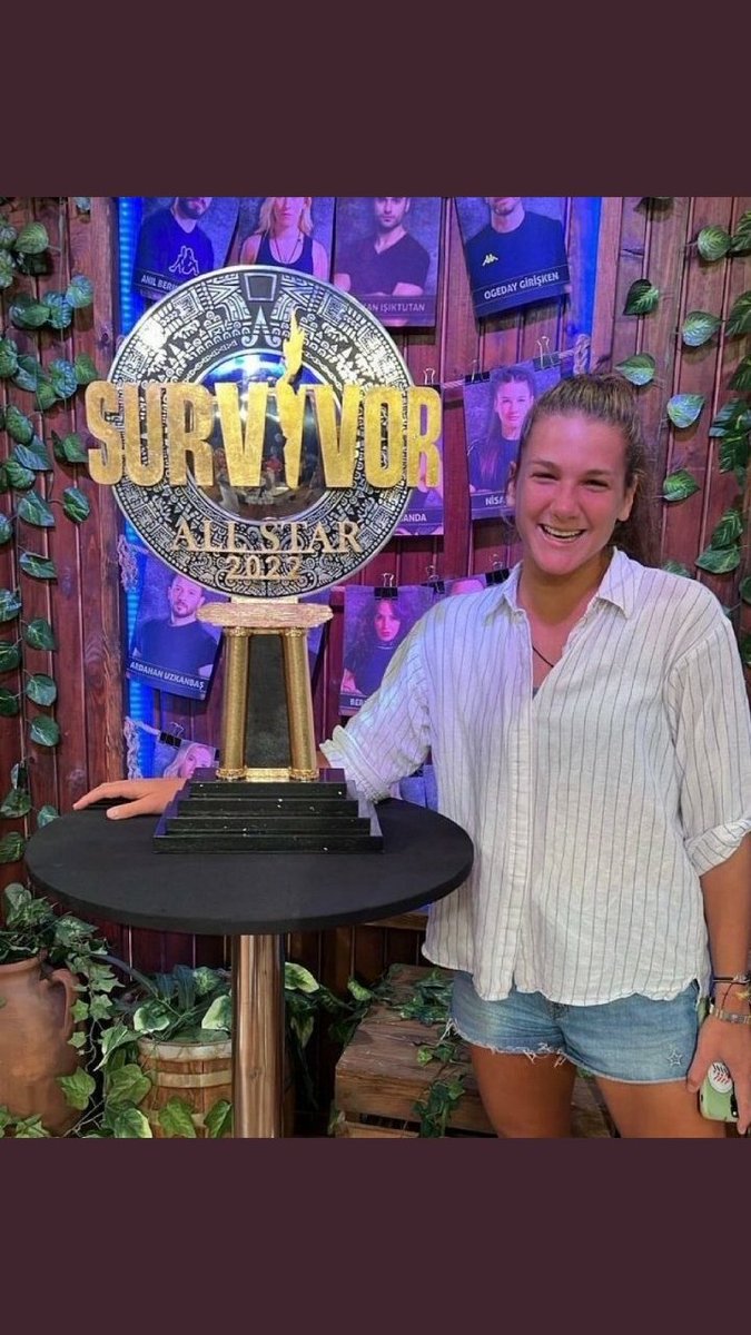 Eee aldın da noldu şimdi, değdimi yaptıklarına

HakEtmedin NisaBölükbaşı
#rezilsezonarezilsampiyon
#Survivor2022AllStar