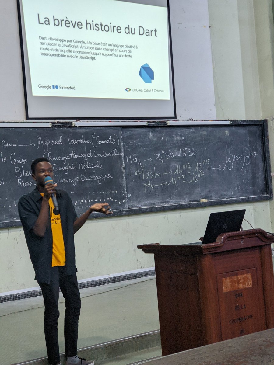 Démystifier #Dart et #Flutter avec @juniormedehou_ 😊

#IOExtended22 
#GDG #GDGAbomeyCalavi #GDGCotonou
<a href="/googleafrica/">Google in Africa</a> <a href="/googledevs/">Google for Developers</a>