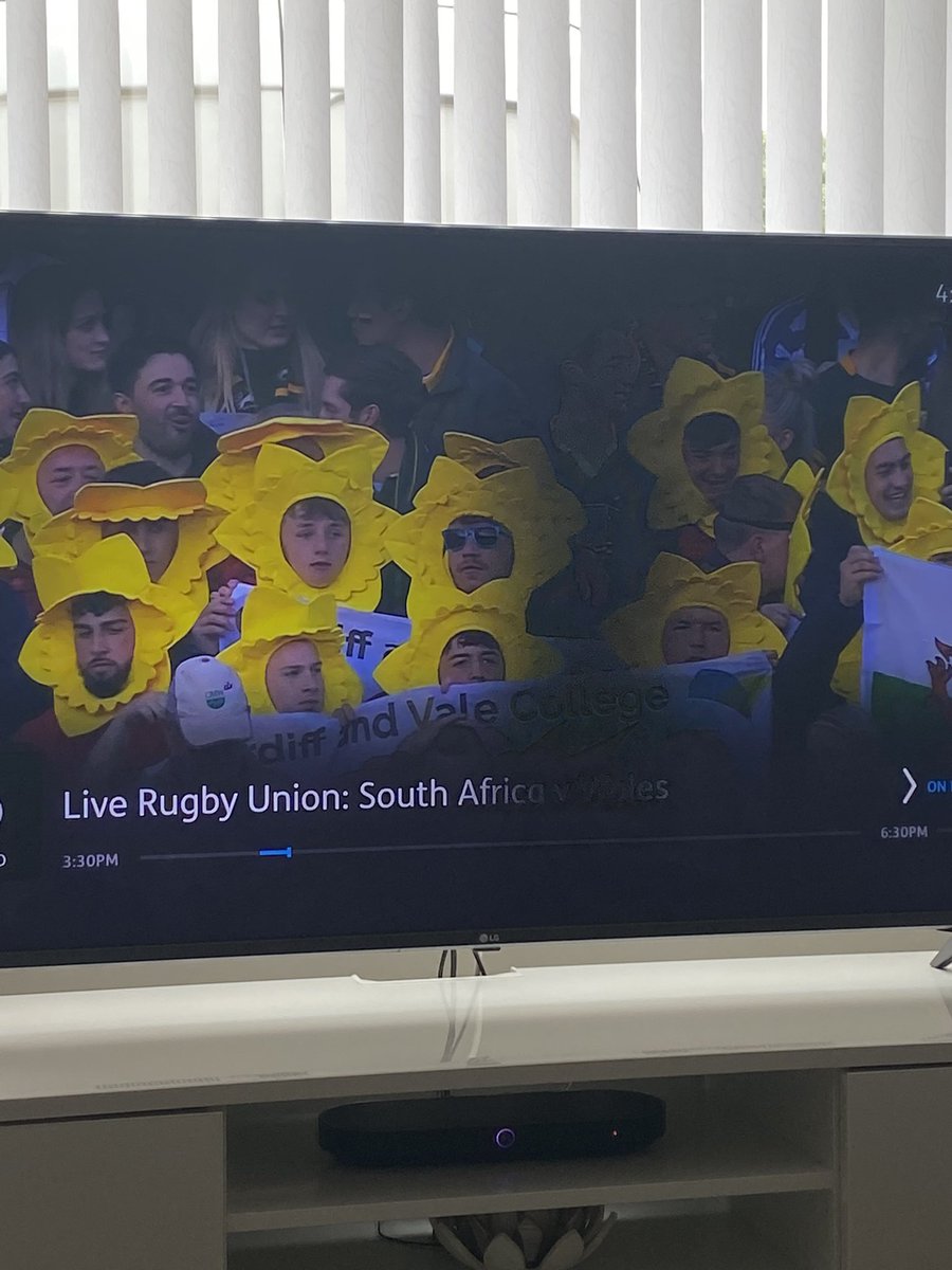 Look… it’s Our <a href="/CAVC_Rugby/">CAVC Rugby Academy | Academi Rygbi CAVC</a> boys 👏👏👏 😆 🏴󠁧󠁢󠁷󠁬󠁳󠁿v🇿🇦  Scotty with his Sunnies on 😎🌼