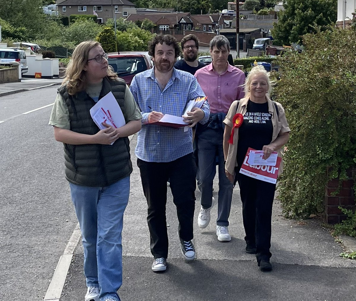 tobyperkinsmp's tweet photo. Great to have teams across Inkersall, Hollingwood and Duckmanton today in support of Debbie Wheeldon. Loads of support and lots of enthusiasm to #voteDebbie on Thursday! https://t.co/s1u1GSSxRF