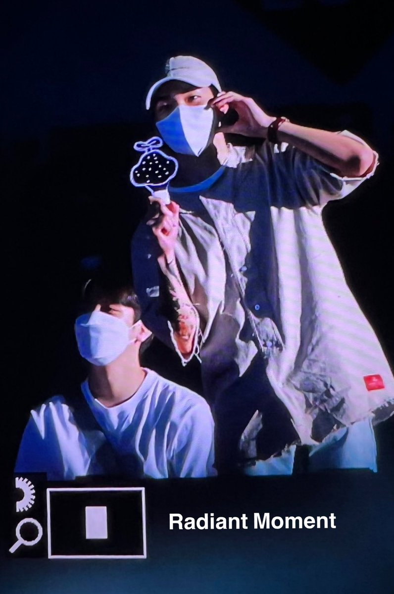 220702 쫑이컷 같이☺️ #아론 #Aaron