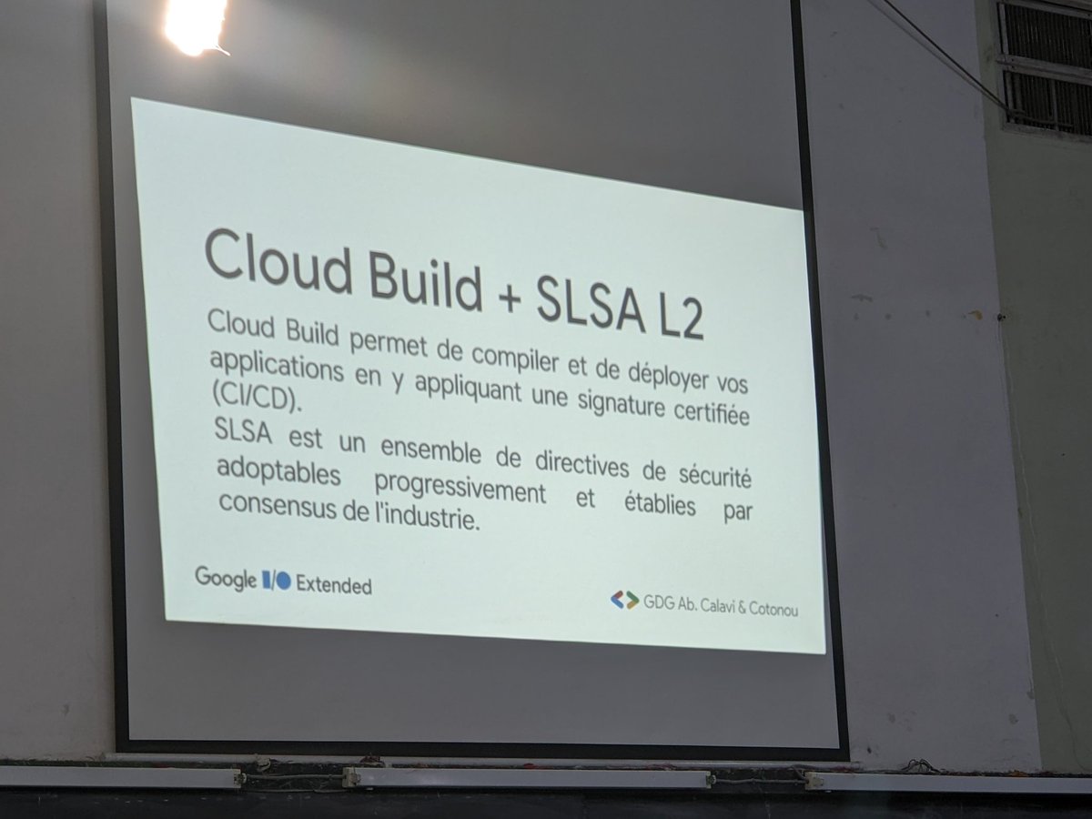 FloriasTokotchi's tweet photo. @googlecloud with @okobsamoht
#IOExtended22
#GDG #GDGAbomeyCalavi #GDGCotonou
@googleafrica @googledevs https://t.co/e9sjdjqurI