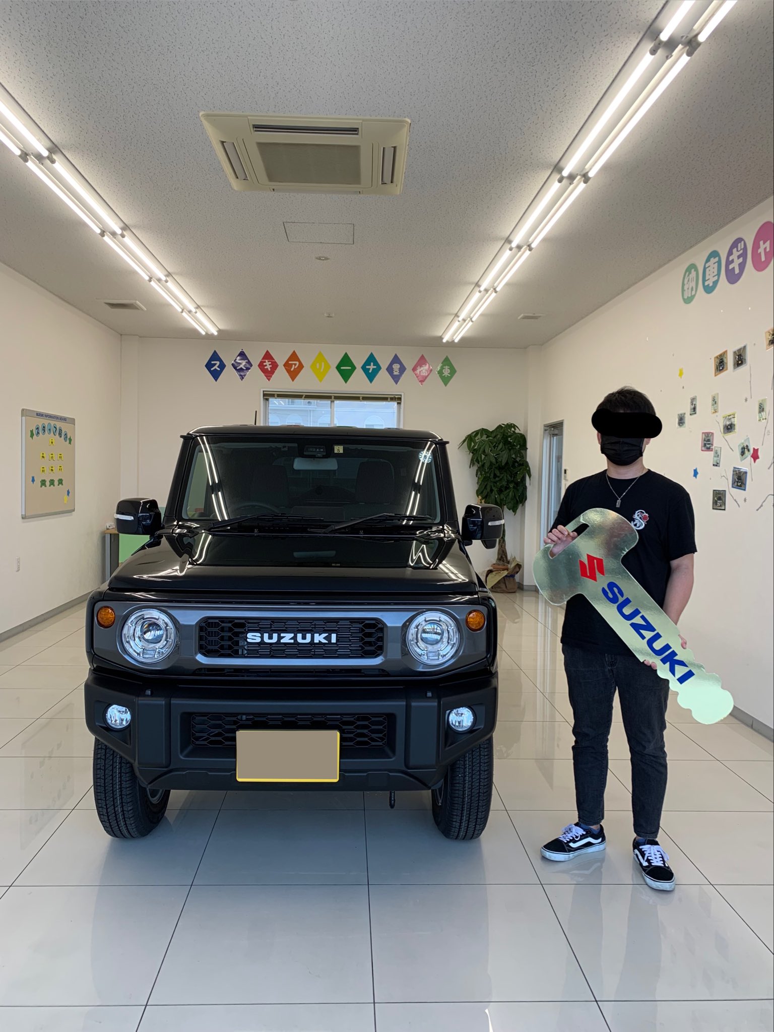 マキトモ 納車しました ジムニー乗りの皆さん仲良くしてください 気軽にフォローお願いします ジムニー Jb64 ジムニー納車 ジムニー好きさんと繋がりたい ジムニー好きな人と繋がりたい T Co Uz6ha4xvxh Twitter