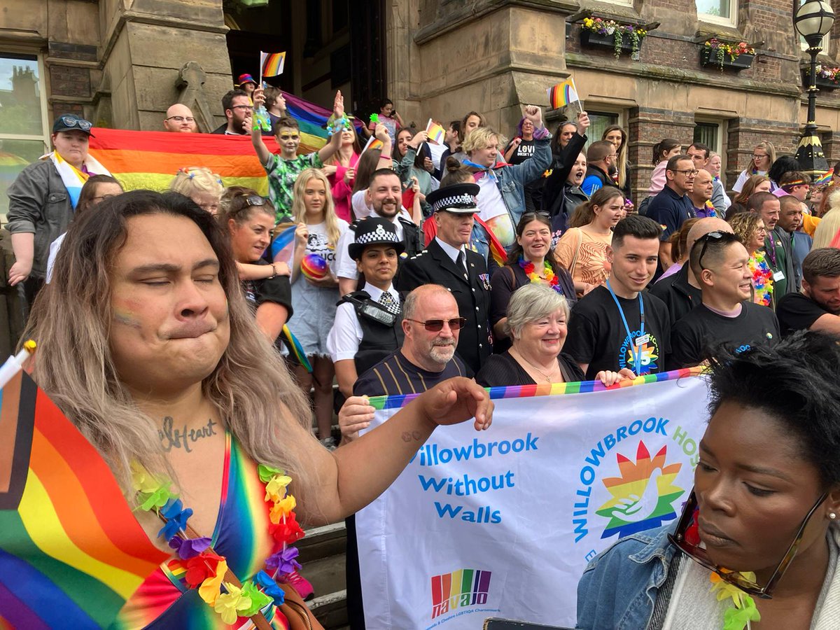 🌈Great atmosphere here at <a href="/StHelensPride/">St Helens Pride</a> - so glad we're able to #ComeTogether for Pride once again! 🌈❤️🧡💛💚💙💜

Come say hi if you're joining the celebrations here today:
⏰ 12-4pm
📍 St Helens Town Centre and The World of Glass