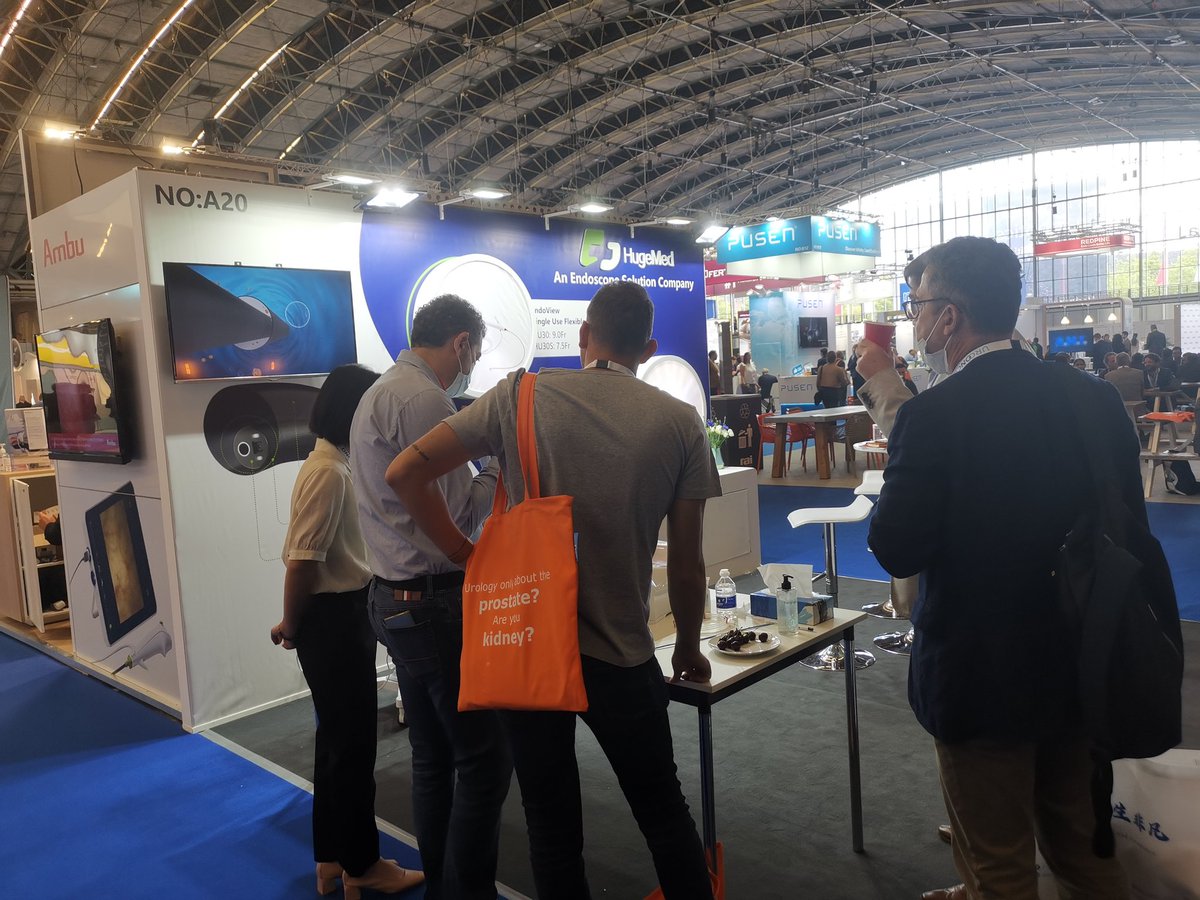 308680463Rain's tweet photo. Day 2 at #EAU22, new technology always improtant and helpful for patient and perfect #urologists.
@Uroweb @UrowebESU @eulis_uroweb @so_uro
#HugeMed #EndoView #singleuseureteroscope
#singleusecystoscope https://t.co/QrpeTZ4ixx