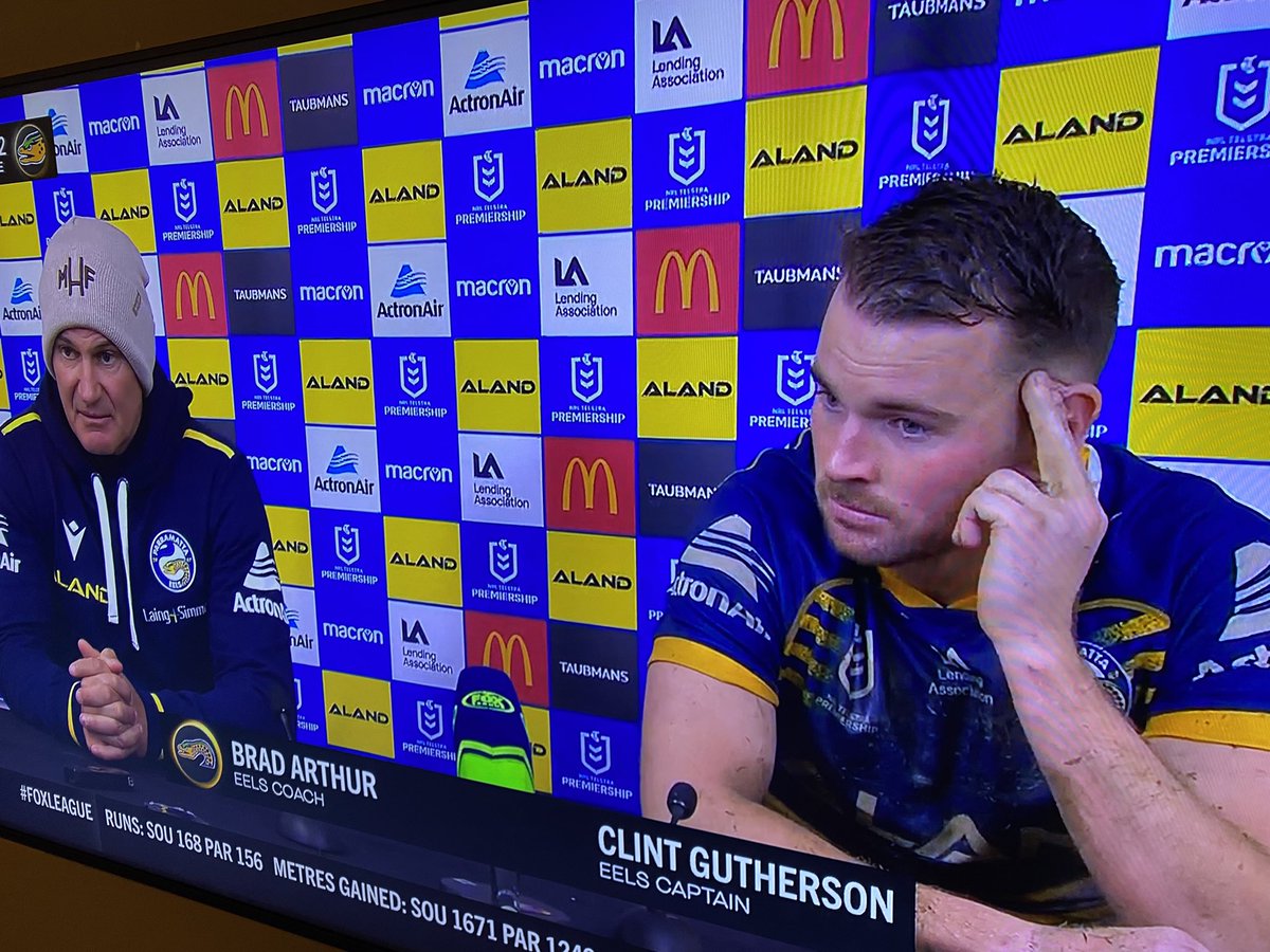 nrlfact's tweet image. Is Gutho sending BA a message? #NRLSouthsEels