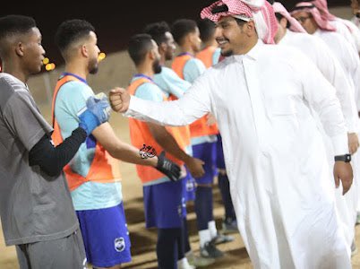 alfaisl_team's tweet image. تكريم من أدارة فريق #الفيصل الى رجل الاعمال @y3281AC862