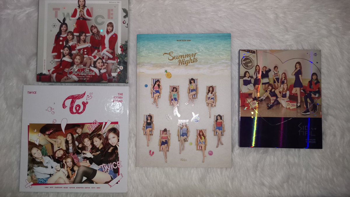 chaengurii's tweet photo. hello! i am selling these together with love dive sealed set and txt minisode set, i am taking any price for them po as long as you can pay today https://t.co/HkeKtodgYx