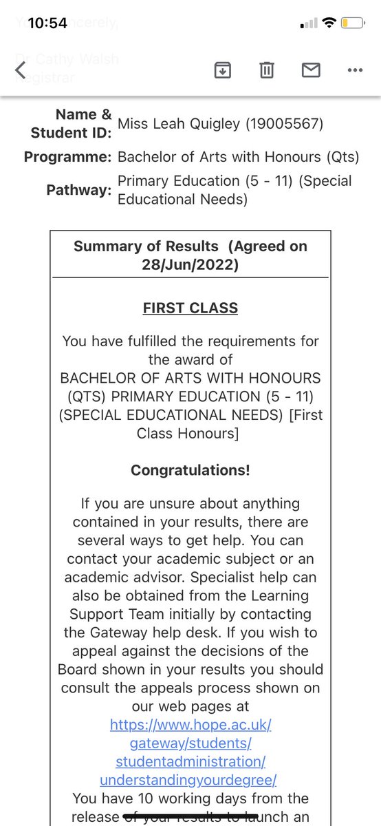 MissQuigley14's tweet photo. Officially Miss Quigley👩🏻‍🎓 Soo happy to be graduating with a 1st 🥳 https://t.co/rAWTbXFEZx