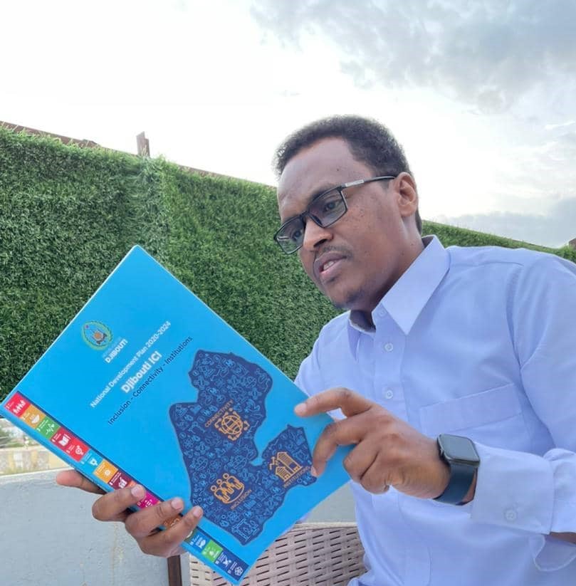 Abdirahman_Gaas's tweet photo. I'm reading #Djibouti #National_Development_Plan it has three pillars #Inclusion, #Connectivity, and #Institutions (ICI); I appreciate the movement and the people of Djibouti for these ambitious goals and its alignment with 2030 Agenda #SDGs, appreciate my colleague @fathiBashe https://t.co/vKuFKIQnyN