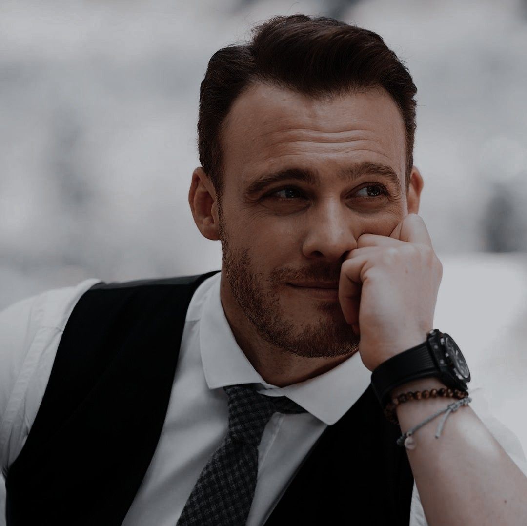 Percyvaleando's tweet image. —𝐏𝐄𝐑𝐂𝐘 𝐖𝐄𝐀𝐒𝐋𝐄𝐘—