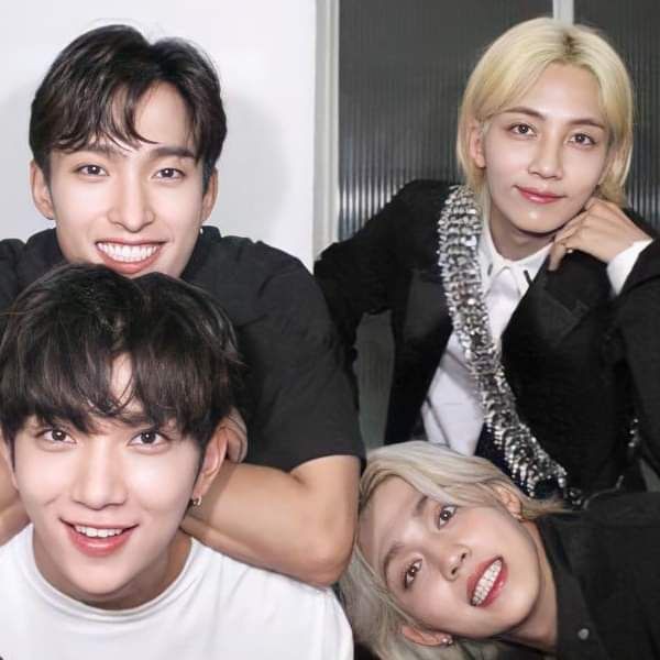 random seoksoo (@randomseoksoo) on Twitter photo 