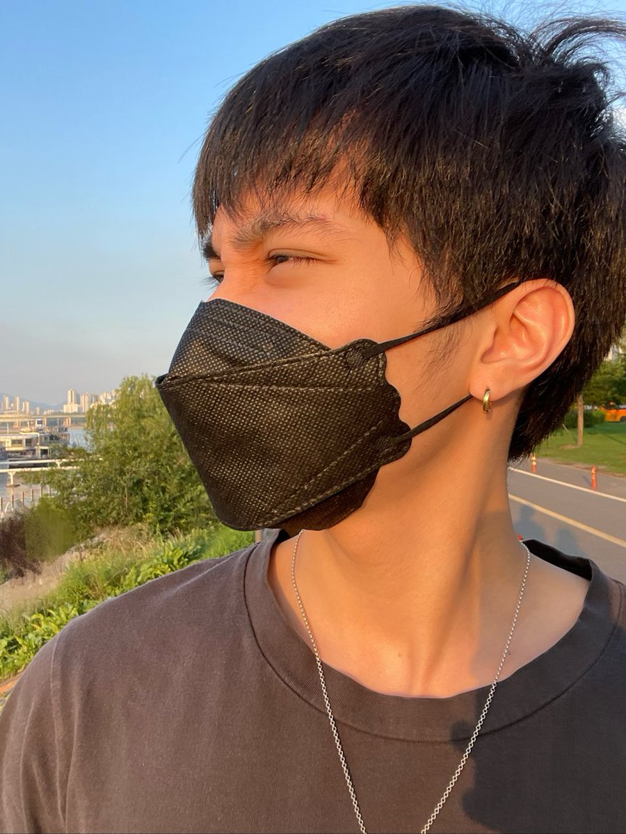 wayvbula's tweet photo. [070222] 🦄💭

"lakad lang sa tabing ilog" https://t.co/5TS0vFhXPQ
