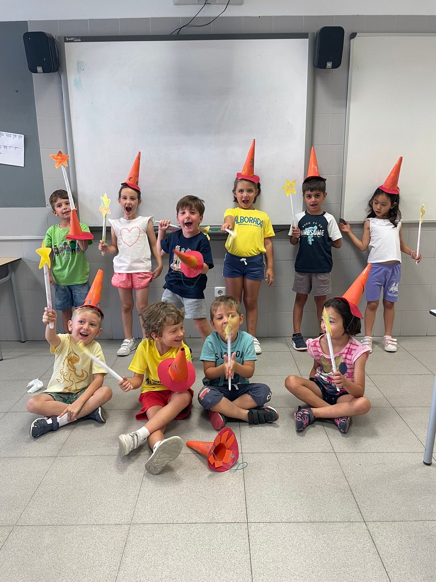 Se acaba una primera semana llena de deportes, de piscina, de excursiones y de Magia! 

Gracias a todos por esta primera semana fantástica, el Lunes volvemos otra vez, que esto solo acaba de empezar! 

#summeralborada #summercampAlborada @colegio_alborada #somosalborada