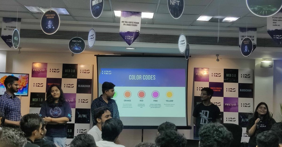 hack2skill's tweet photo. Are you enjoying the game break? Tell us which color you picked and the answer you gave.

#gameison #break #color #arvrmeetup https://t.co/RzfGHmuZ57