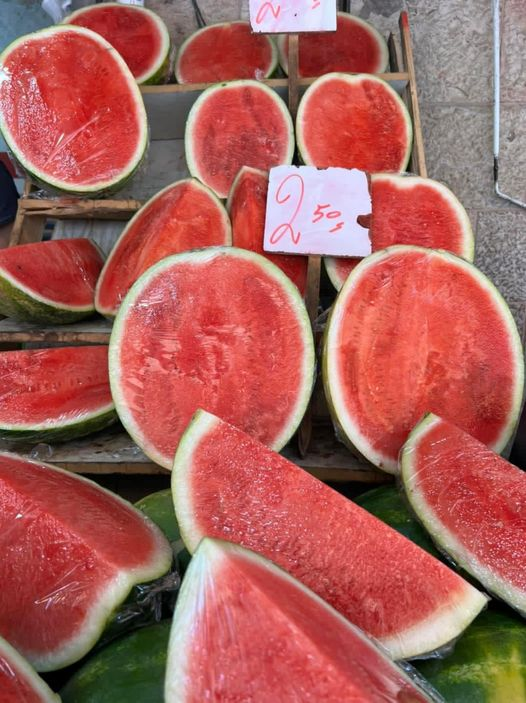 PalestineCultu1's tweet photo. Palestine has the world’s best watermelons.🍉 https://t.co/7Sjqai9rG8