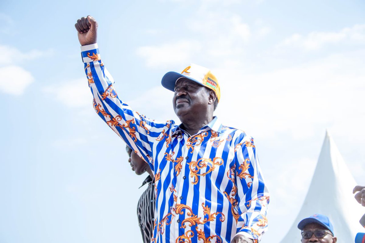 JunetMohamed's tweet photo. Ahsante Rarieda.
Solid support for Azimio.
#VoteBaba #VoteODM #VoteAzimio
#AzimioInSiaya | @RailaOdinga | @MarthaKarua | @HassanAliJoho | @OAmollo https://t.co/ZsHwZWYui1