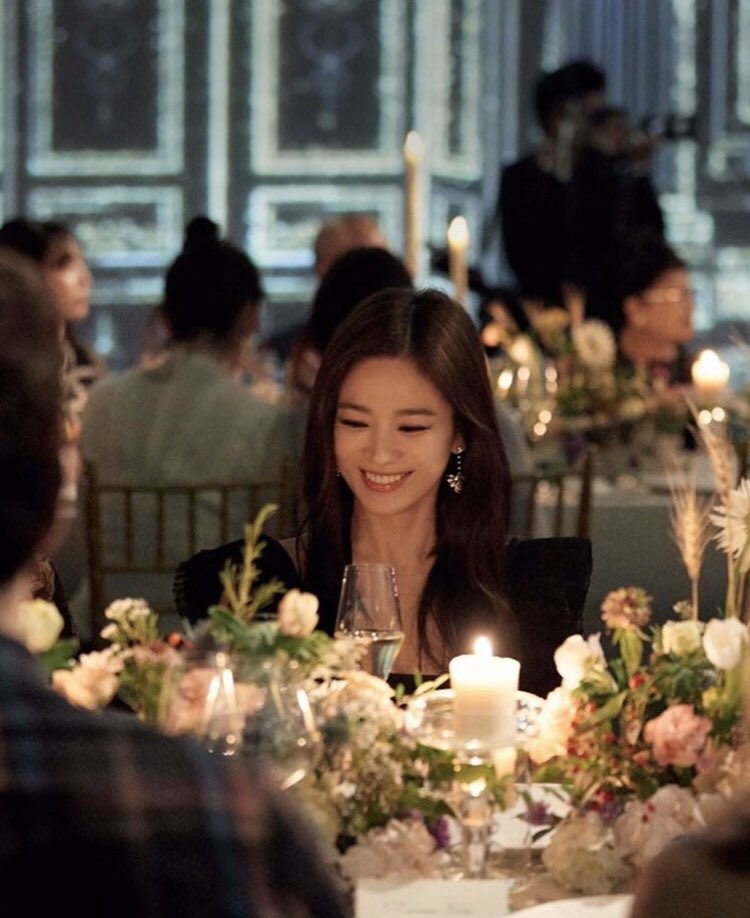 nmdarhwang's tweet photo. Looks like there will be a dinner party with Chaumet in Paris

#SongHyeKyo 
#SongHyeKyoInParis https://t.co/tQYQbjgmPJ