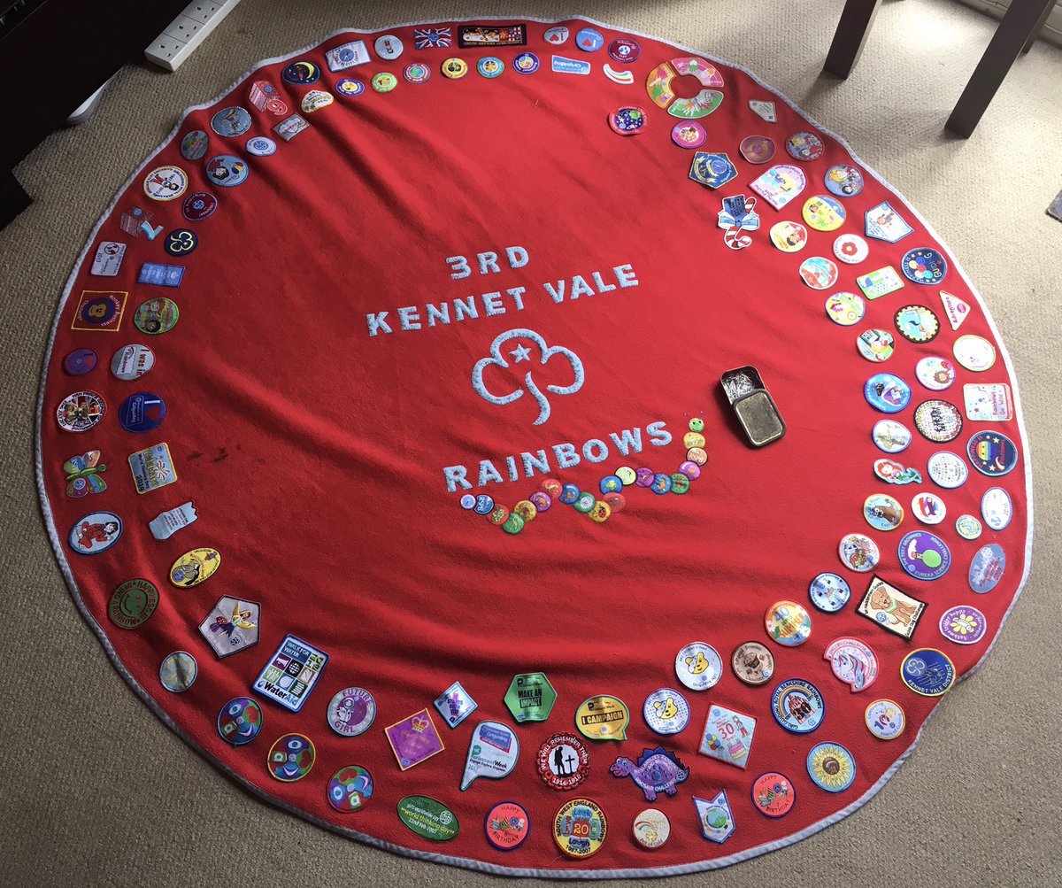 Everyone is out today, ideal time to stick on a podcast and sew badges onto our unit blanket 🪡🧵🌈🐬