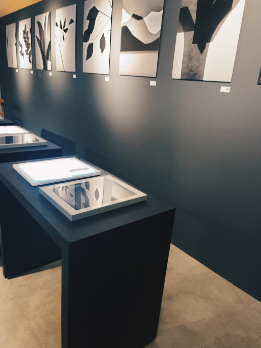 代々木上原のtefuで開催されているSENN 2周年イベントにふらっと行ってみた。ブランドリリースの頃から音楽のプレイリストや瞑想に関するコラム、選書の記事をちょこちょこチェックしてて、素敵なアーティストさんとのコラボも多く、今後も目が離せないな🌿

<a href="/senn_journal/">SENN</a> 
sen-n.com