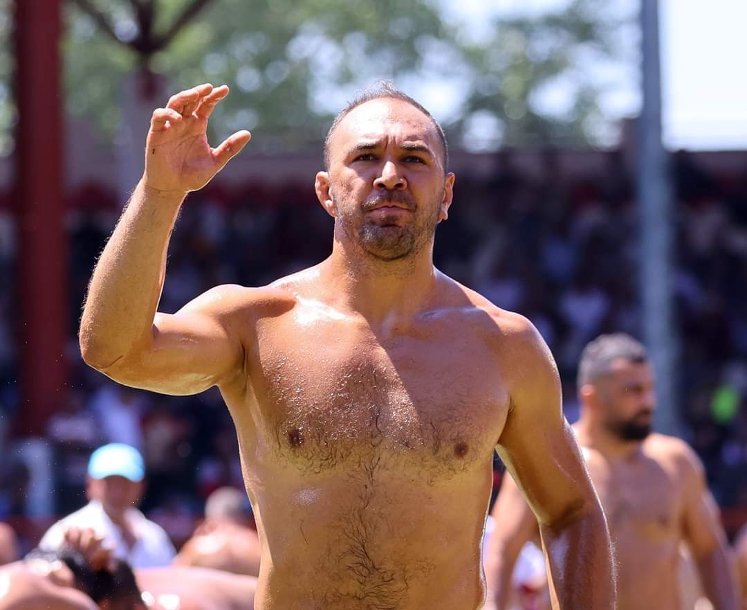 Ahhh bee Ali Gürbüz Üzdün bizi 😔