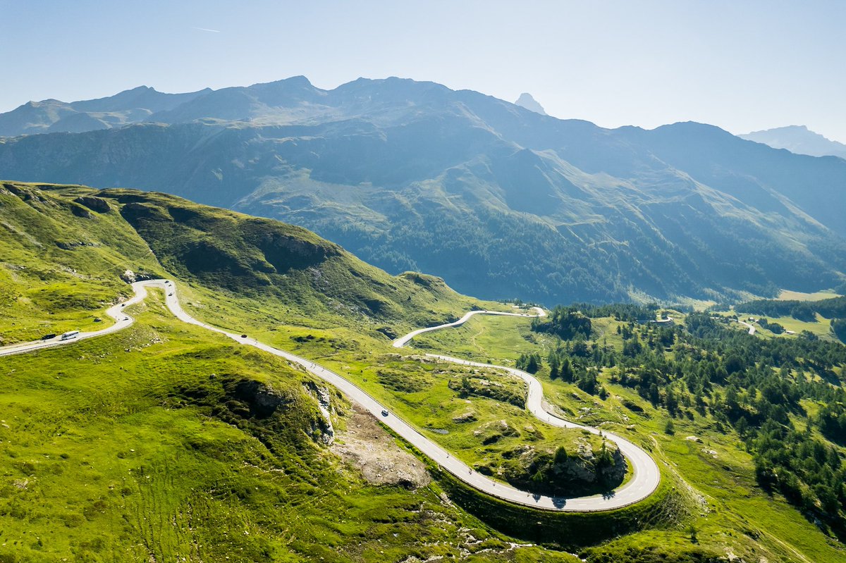 #Engadin Radmarathon. 1. Renntag: Zernez, Ofenpass, Livigno, Berninapass.
#radrennen #graubünden 
📷 <a href="/photos_dt/">Dominik Täuber</a>