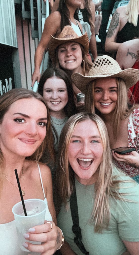 aubviously_99's tweet photo. 🔥🔥🔥 #HCNKC https://t.co/uhQy1rrLaQ