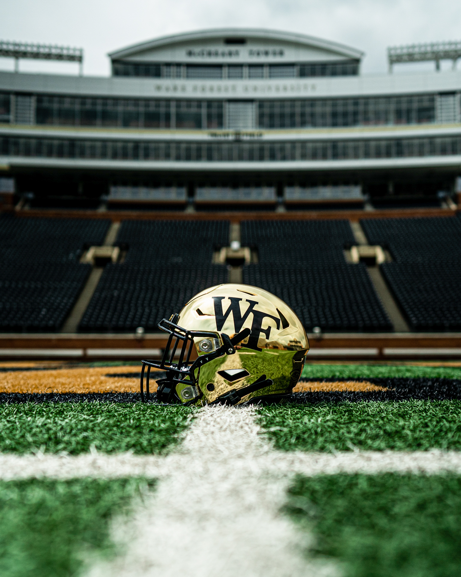 Wake Forest Football on Twitter "⌛️⌛️⌛️ https//t.co/1yZZeQKqYD" / Twitter