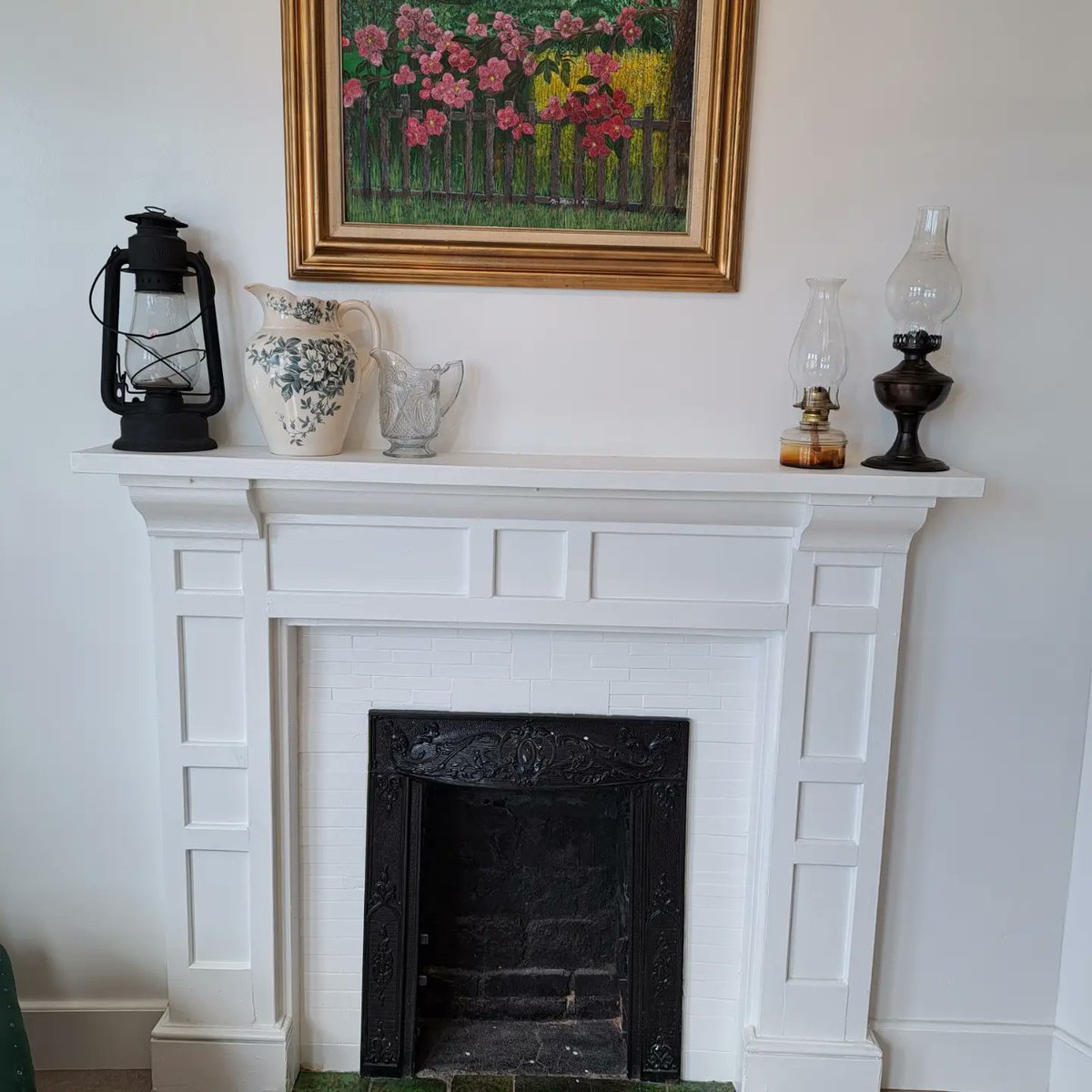 Beautiful day for the opening of the Torbay History House and Museum. The building and exhibits are amazing! @torbaynl @DestinationSJ 
#exploreNL #comehome2022