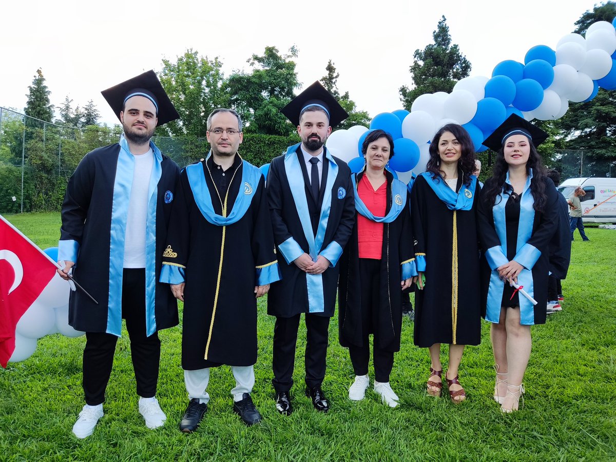 BerkPehlivan's tweet photo. Değerli hocalarım. https://t.co/cL4wJ4wWJX