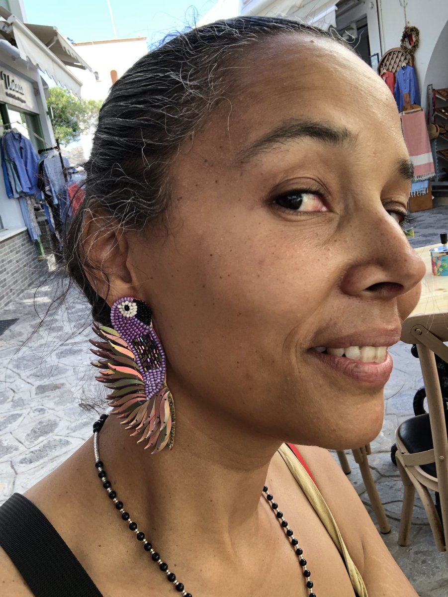 Rhiannon Giddens tweet media