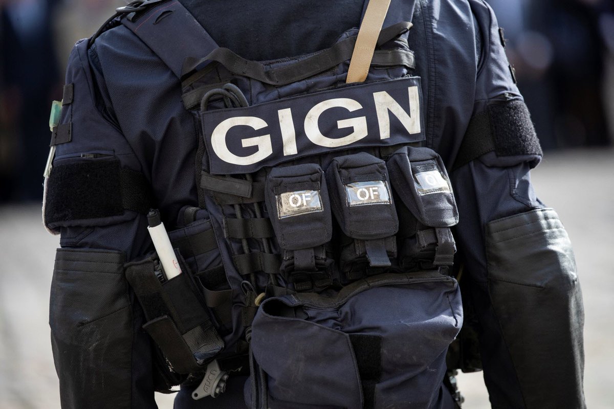 Lebienpublic's tweet photo. ⚫ Un officier du #GIGN âgé de 33 ans est décédé
➡️ Jérôme #Favier est décédé vendredi matin alors qu'il effectuait un stage de vol en ULM dans un club basé à Goussainville, près de Dreux (Eure-et-Loir) https://t.co/lnz9Y1YuE0