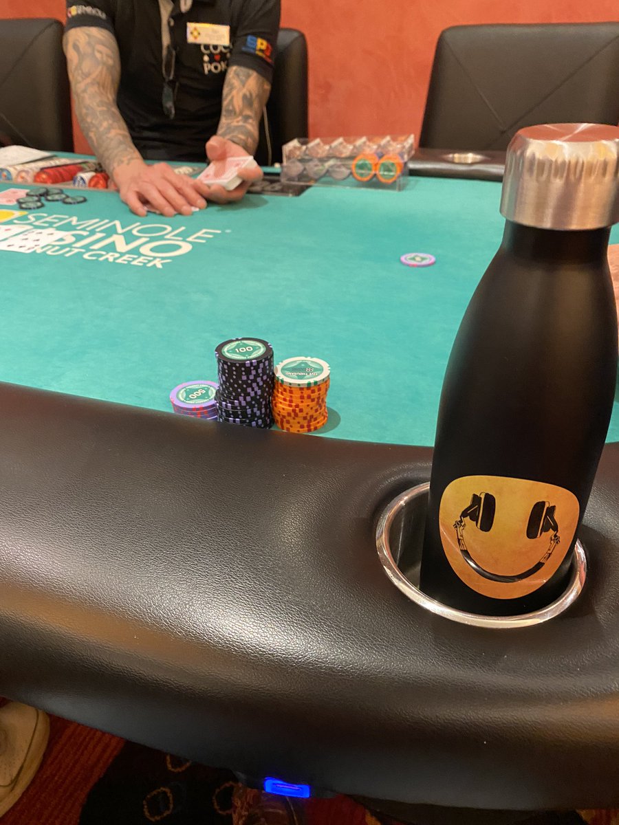 txpokerlover's tweet photo. Rainy days were made for Poker @CasinoCocoPoker https://t.co/idZtoJmV81