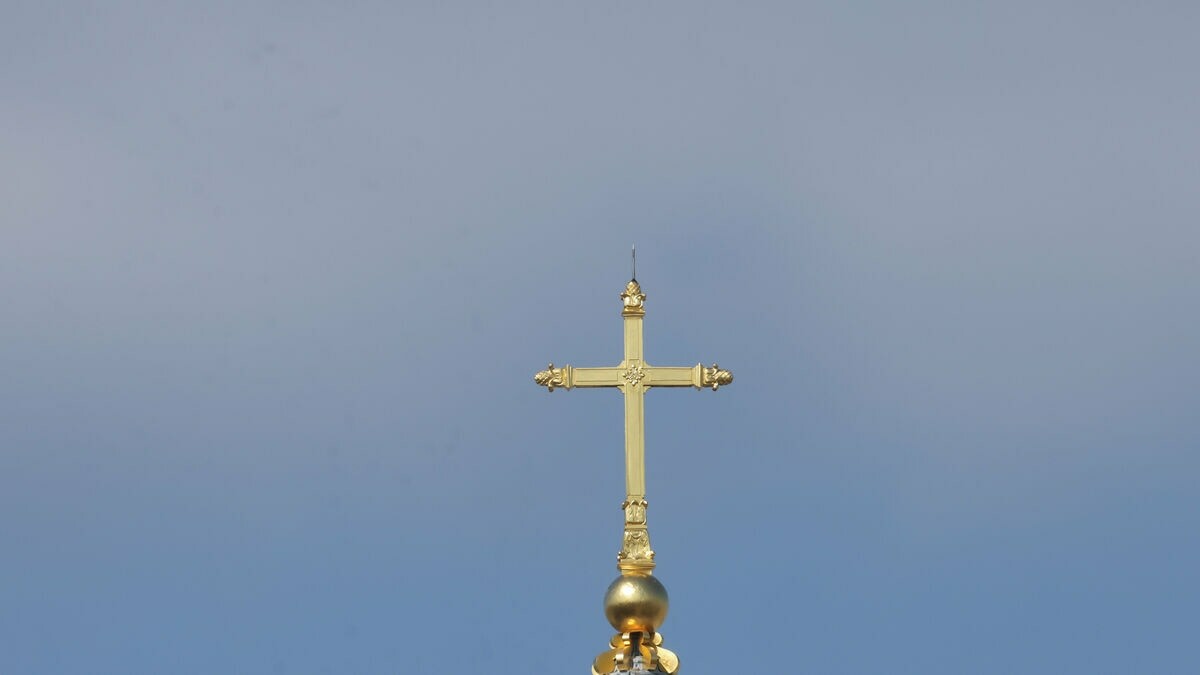 leparisien_78's tweet photo. Yvelines : un prêtre qui dénonçait les «abus de pouvoir» dans l’Eglise se suicide
➡️ https://t.co/hcMB1WIjOL https://t.co/ZSpbQaDdcs