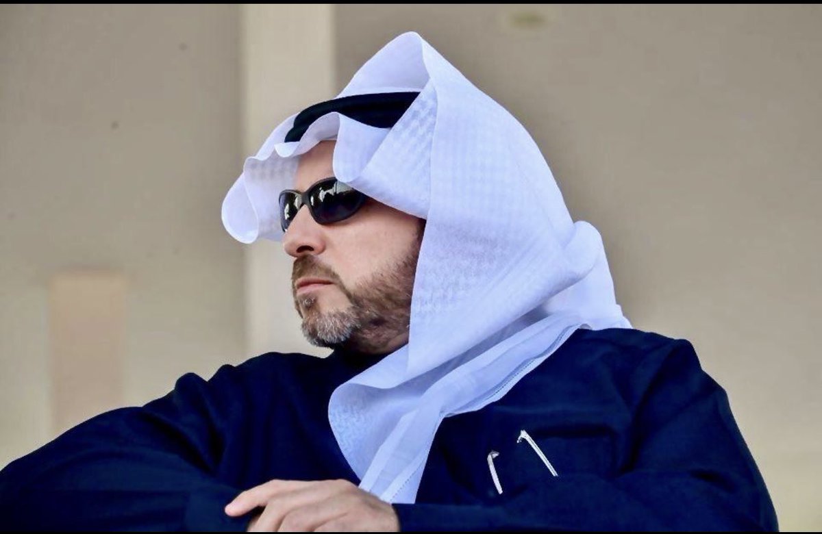 bashaa23's tweet photo. في عالم الخيل واجواء الفروسيه 
معالم العز مادارت ولا لفّت

ياحي شيخٍ حفظ في المجد كرسيه
عينه عن الاوله والفوز ما رفّت

عنده فراسه وله نظرة سياسيه
يقدم وكله ثقه ماهوب متلفّت 

يا كثر الاخصام صايبهم حساسيه
ارهى على الناس لين عقولها خفّت

باشا الشريف@KhaledAlsharif4 @HFAlsharif https://t.co/mE61Qc9Zcq