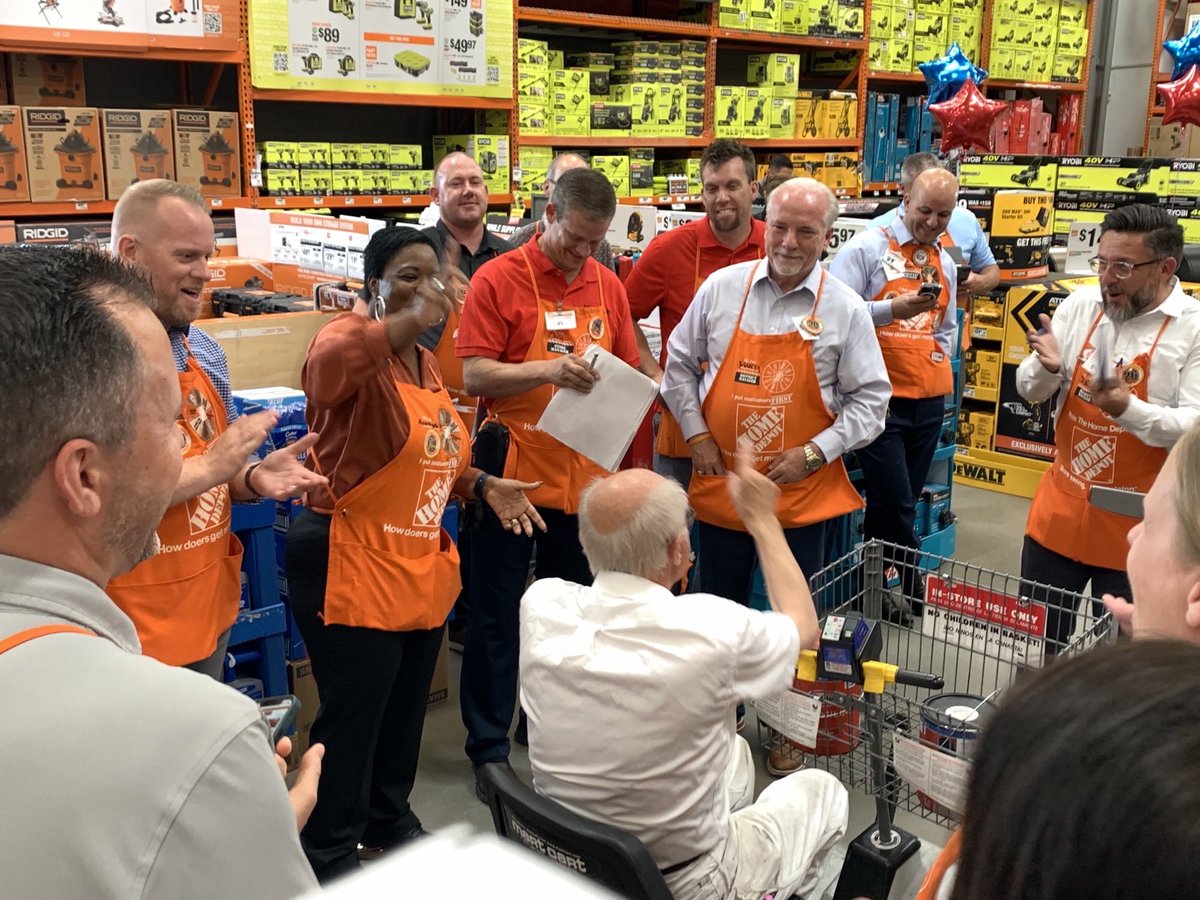 One of our customers in Salt Lake City playing the harmonica and letting us know why he loves THD! Paint in cart and ready for his project this weekend!
