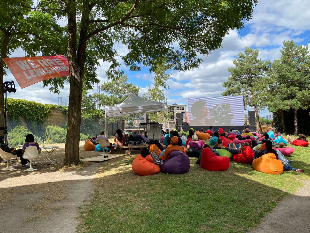 Albany Deptford (@thealbanyse8) on Twitter photo What a gorgeous day to be out <a href="/the_shipwright/">Shipwright</a> watching <a href="/thisisthenest/">The Nest Collective</a> ‘The Feminine and the Foreign’.
Getting warmed up for the drinks and dancing later! <a href="/LIFTfestival/">LIFT</a> 🍺 💃🏻 What a gorgeous day to be out <a href="/the_shipwright/">Shipwright</a> watching <a href="/thisisthenest/">The Nest Collective</a> ‘The Feminine and the Foreign’.
Getting warmed up for the drinks and dancing later! <a href="/LIFTfestival/">LIFT</a> 🍺 💃🏻