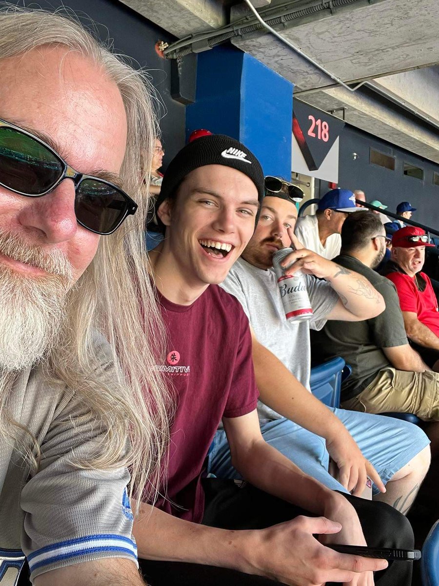 Book0fficial's tweet photo. Game time! @BlueJays https://t.co/ut95cwJAQg