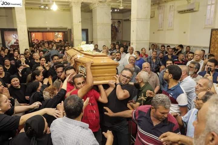 هدفنا اننا نوصل صوتنا اسرع للمسؤولين وليس اثاره اي فتنه او ضغوطات على مؤسسه .. وده الهدف الاسمي عندنا ان صوتنا يوصل مش اثاره فتنه زى ما البعض بيقول .. كلنا هنا واحد وعارفين كده كويس بدون اى كلام من حد
#حق_مينا_فين 
#حق_مينا__امير_فين 
#السنبلاوين 
#الدقهليه