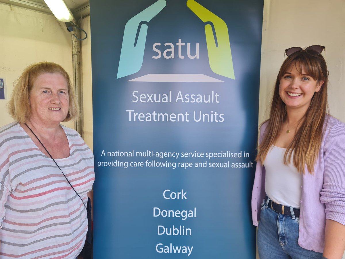 cathmarsh4's tweet photo. What an amazing day 2 @longitudefest 2022. Naoimi and Noelle
from Rotunda SATU have had a busy day of educating and informing all on the role of SATU. Great interaction with attendees. @SATUIreland @meogan . @FRfestivals . #raisingprofile.#satu. https://t.co/nTp9Cgv015