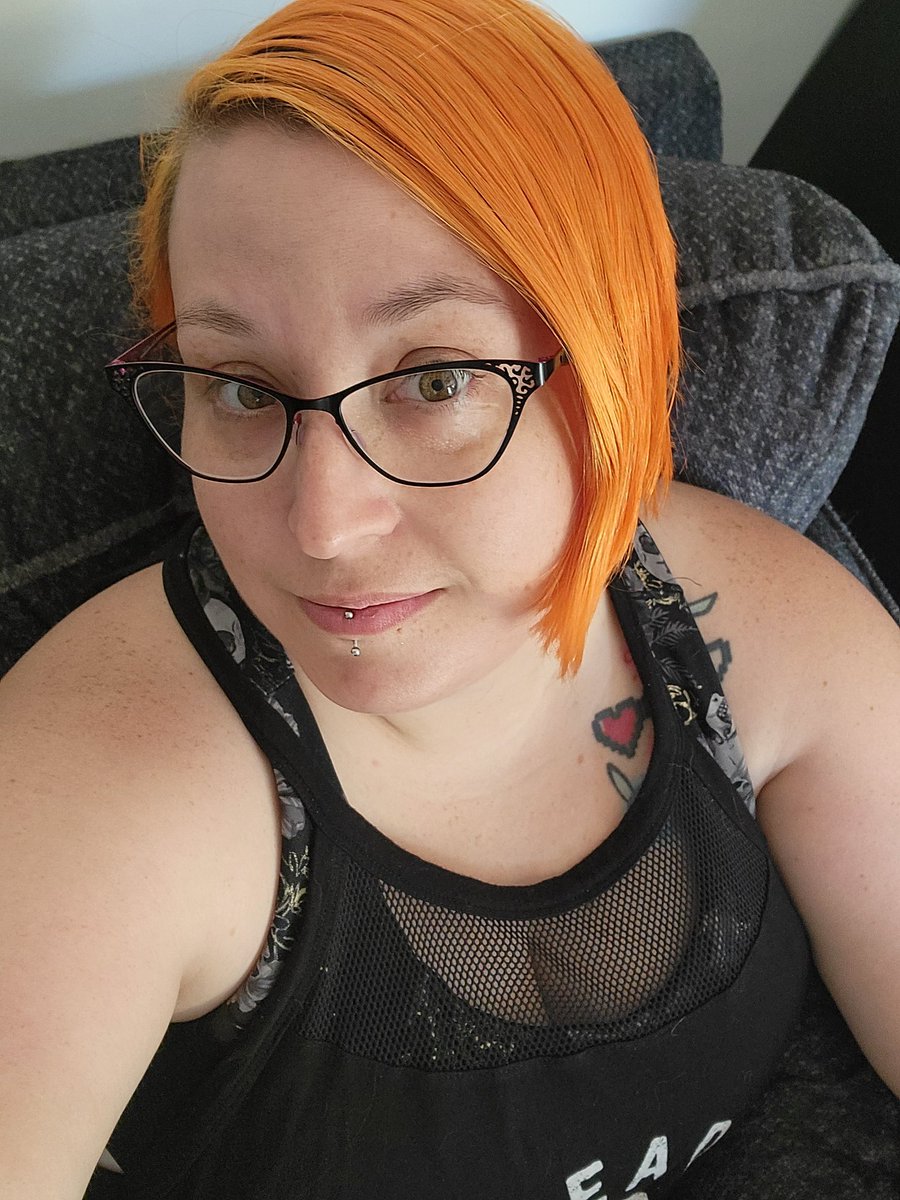 nevi_pak's tweet photo. Good afternoon everyone! Check out my fansly its free to follow me. You can also check out my onlyfans its just $5 to subscribe. https://t.co/kWi7WMCDOi