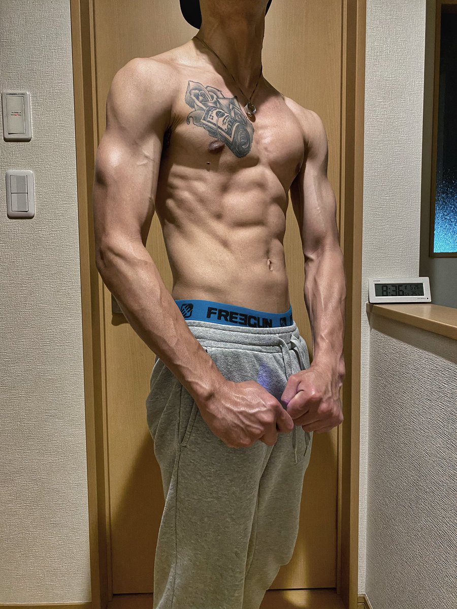 最近の写真でも載せようかね
頑張ってまっせ💪🏼