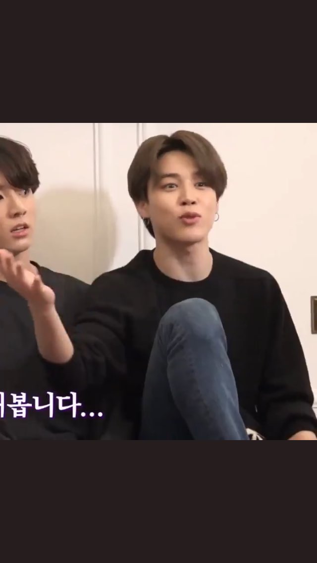 salmon_for_all's tweet photo. @aphroditjmn Jungkook is so jungshook here, though.  😂 https://t.co/kBk6Zd7PEQ